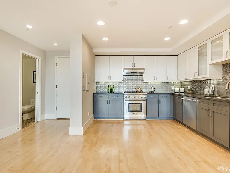 920 Harrison St #7 — Photo 13