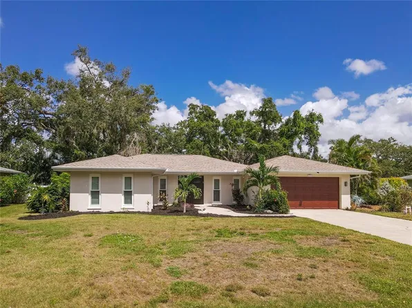 2833 Valley Forge St, Sarasota, FL 34231