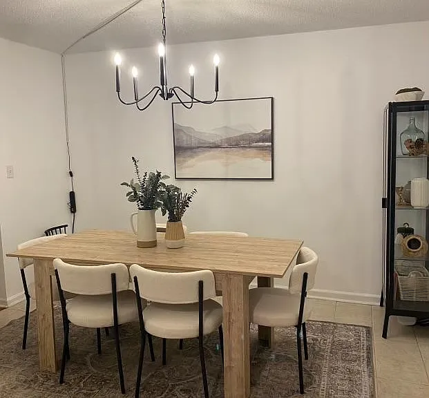 1657 Fairfax Dr — Photo 10