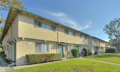 2087 Sahara Way Photo 1