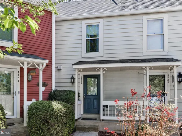 1729 Quietree Dr, Reston, VA 20194