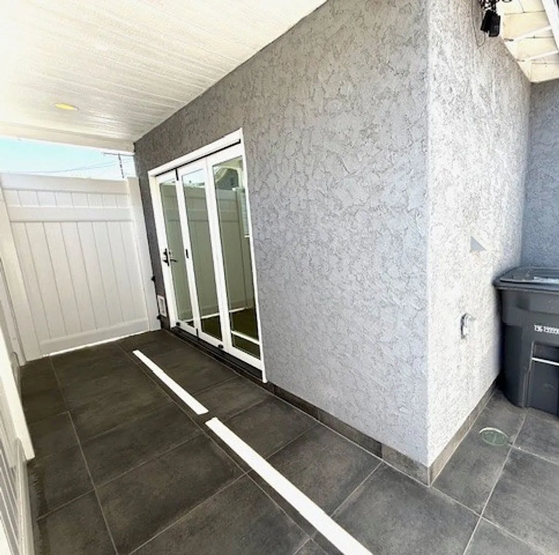 **Coming Soon** 1 Br Patio Home (Adu) In Lakewood — Photo 2