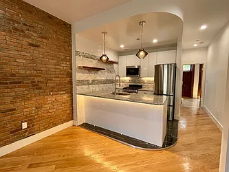 Rented by Nest Seekers International