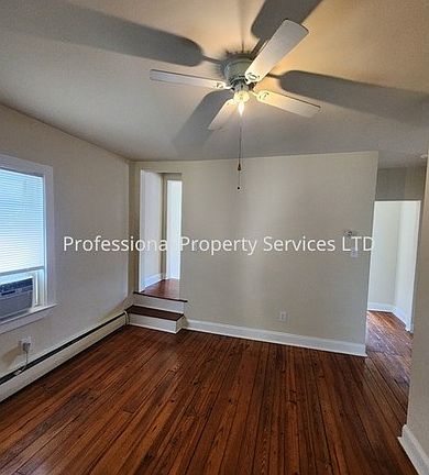 2nd image of 32 Maple Ave
