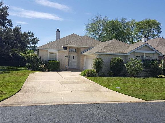 2nd image of 4073 Longwood Cir