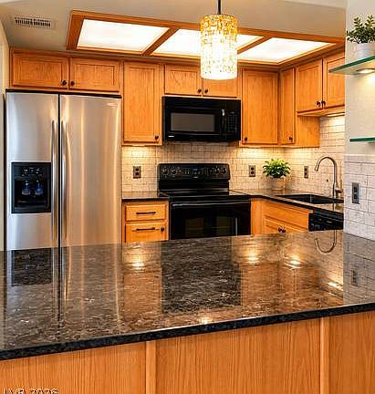 5th image of 8410 Eldora Ave Unit 2086