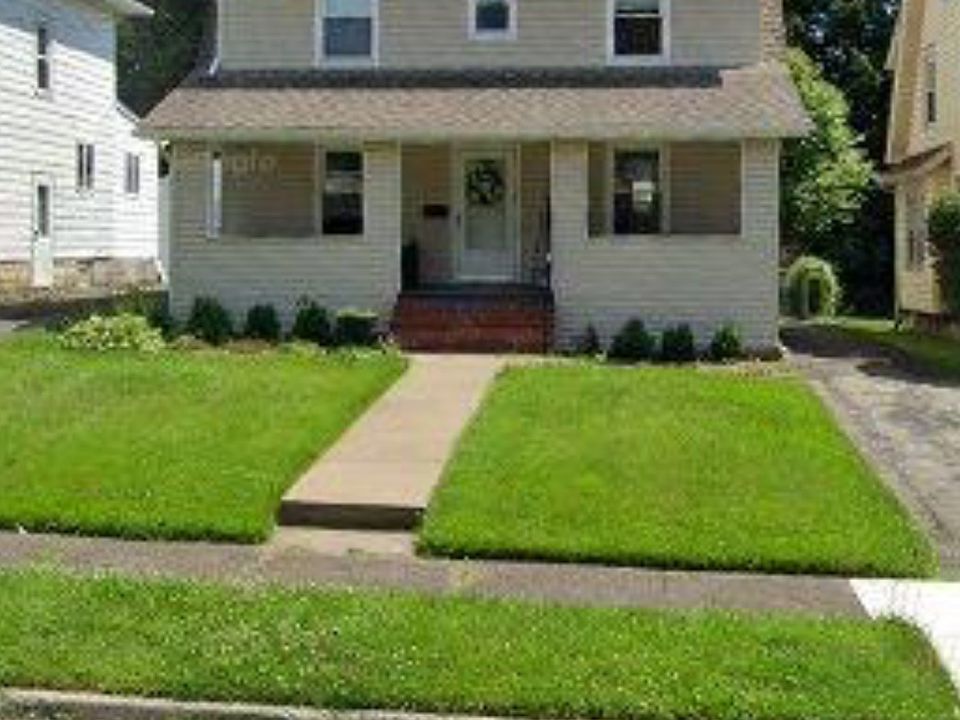 1st image of 8 E Garfield Ave