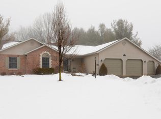 1106 Deerfield St, Marshall, MI 49068