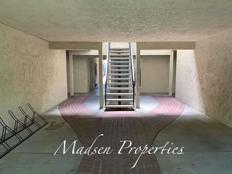 Palm Manor- 1017 Esplanade - 10 — Photo 17