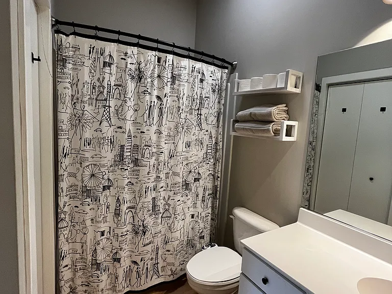 715 N Church St #813 — Photo 15
