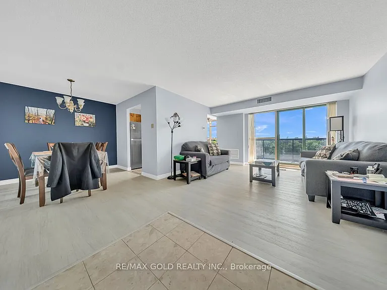 30 Blue Springs Dr #611 — Photo 12