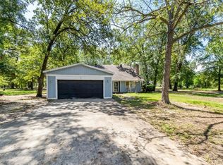 292 Autumn Ln, Livingston, TX 77351