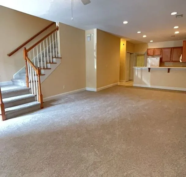 121 Steeple Point Ct — Photo 3