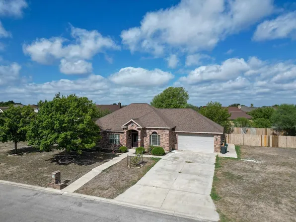 402 Silver Sage Dr, Del Rio, TX 78840