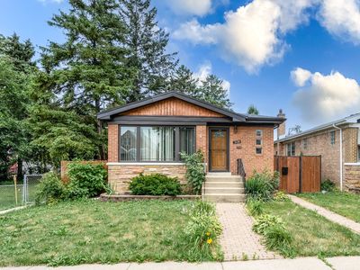 3129 N Nagle Ave, Chicago, IL, 60634