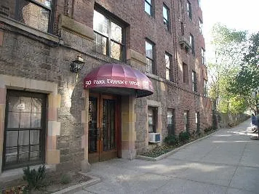 Sold by Corcoran | media 7