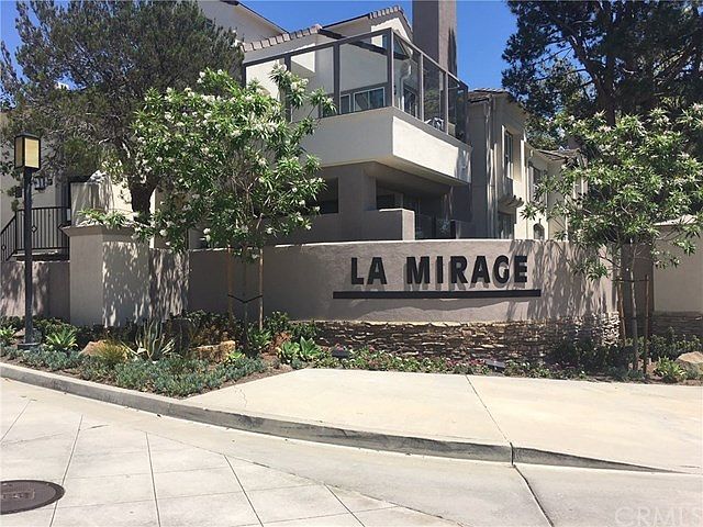 1st image of 51 La Mirage Cir #72