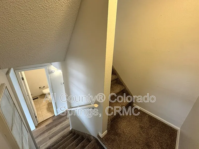 1138 Delaware Dr — Photo 10