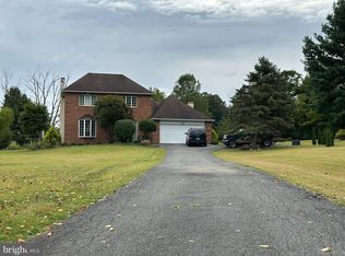 840 Lee Rd, Perkiomenville, PA 18074