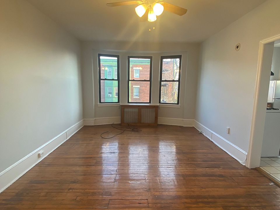 1st image of 1100 S 46th St APT 3B
