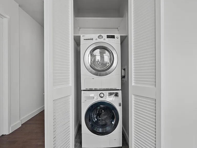 321 W 110th St #19C — Photo 30