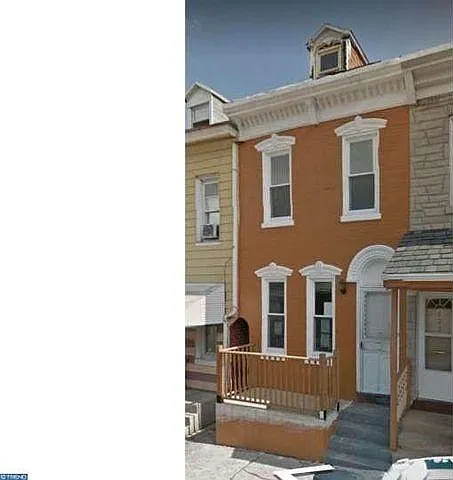 523 Cedar St — Photo 1
