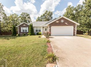 21050 Larson Rd, Waynesville, MO 65583