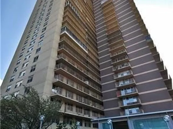 Riviera Towers