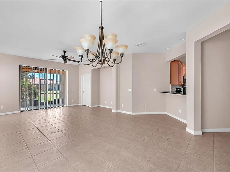 107 Shell Falls Dr — Photo 8