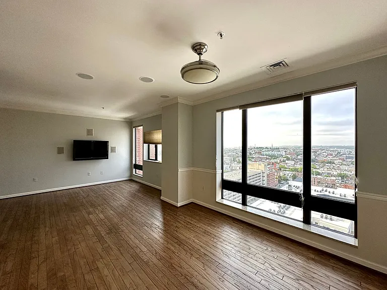 10 E Lee St #1503 — Photo 7
