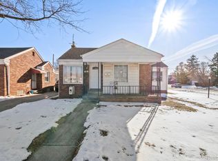 7739 Rosedale Blvd, Allen Park, MI 48101