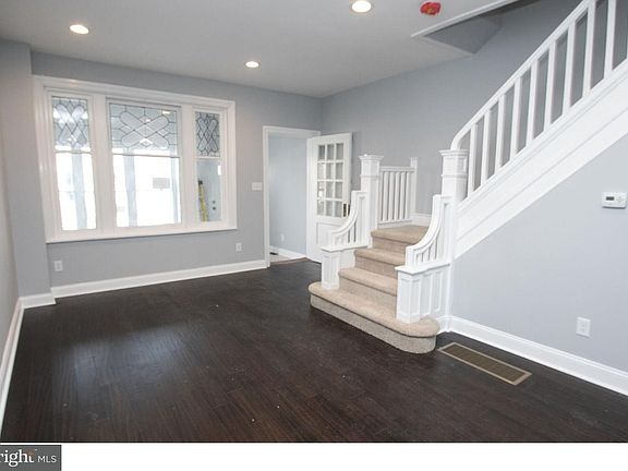 5th image of 6248 Larchwood Ave