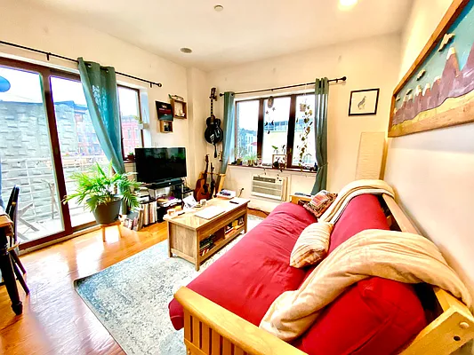 Rented by Dugri Real Estate  | media 13