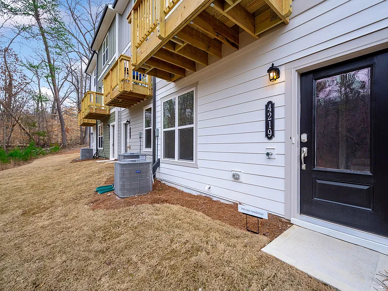4243 Tillie Cir — Photo 30
