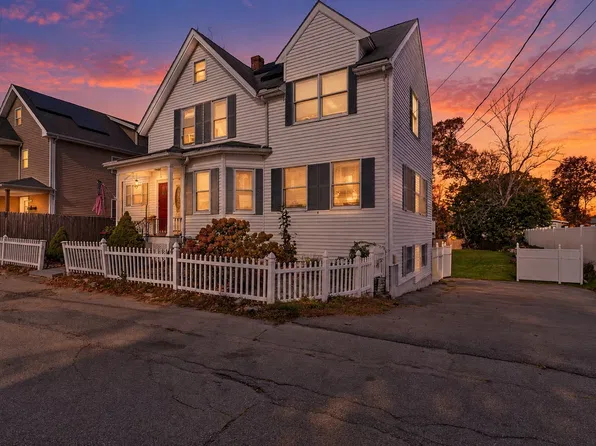 18 Berglund Ave, Brockton, MA 02301