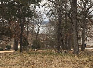 123 W Blackwell Rd, Lead Hill, AR 72644