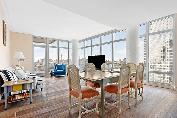 Rented by Compass | media 3