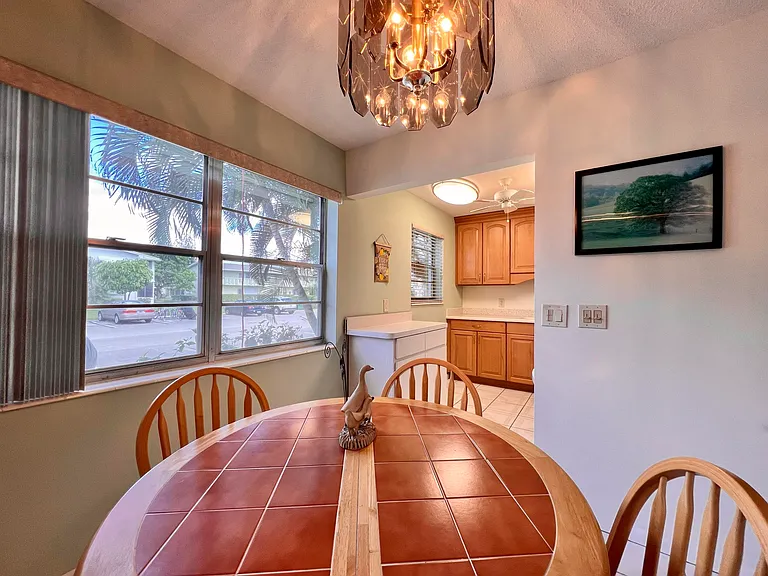 37 Cambridge Rd E #B — Photo 38