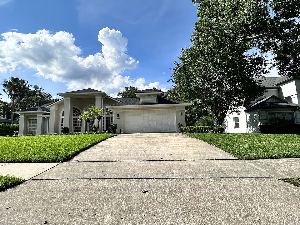 7468 Aprelle Dr