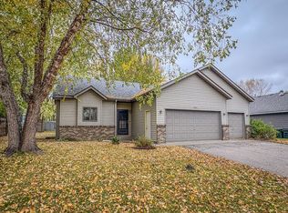 822 4th St N, Sartell, MN 56377