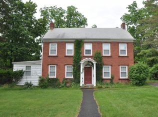 27 Wells Rd, Aurora, NY 13026