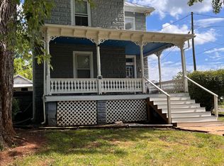 976 Dices Spring Rd, Weyers Cave, VA 24486