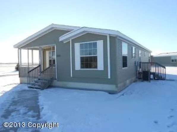 1320 Orchid Ct, Gillette, WY 82716