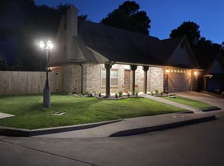 908 Tristan Ln, Longview, TX 75604