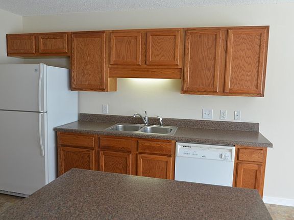 Double Sink with garbage disposal