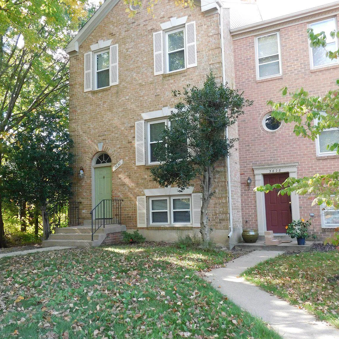 3 bed, 3.5 bath, 2231 sqft, $2,975 — Photo 3