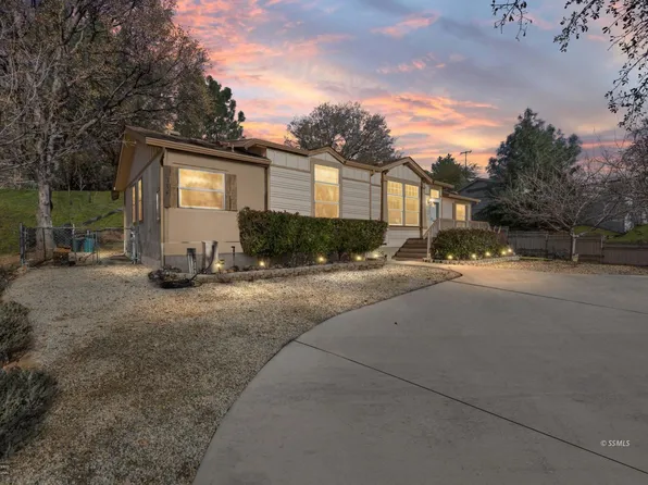 1934 Anchorage Ave, Wofford Heights, CA 93285
