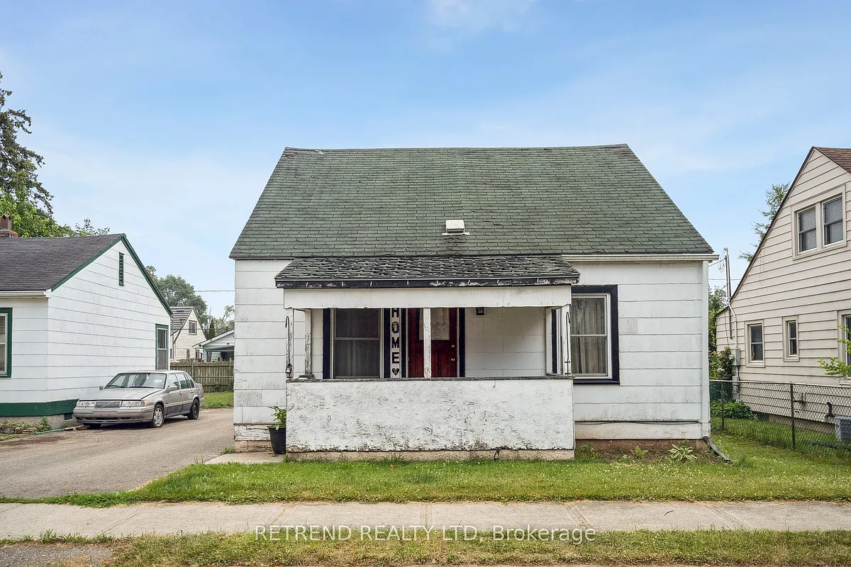 Photo 2 of 33 - 78 8th Ave - Brantford, ON Building Photo - 78 8th Ave
