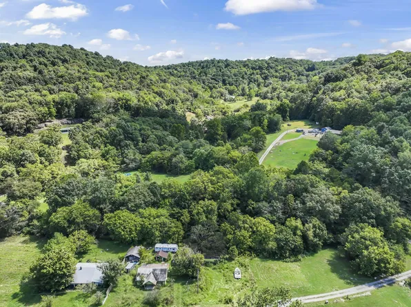 1317 Highway 231 S, Bethpage, TN 37022