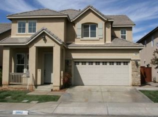 3880 Salt River Ln, Perris, CA 92571
